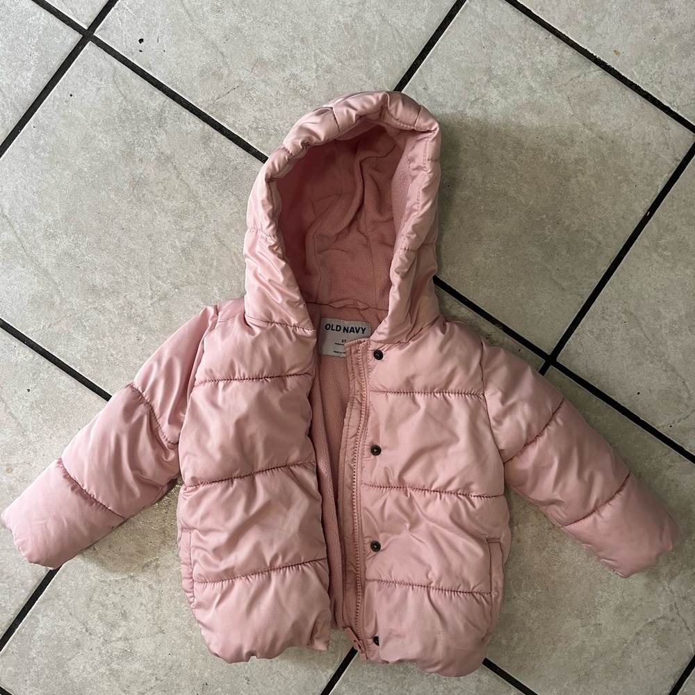 Old navy puff jacket